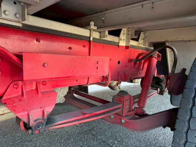 17スーパーグレート：ハイルーフ：ウィング：メッキ多数：アルミホイール：格納ゲート