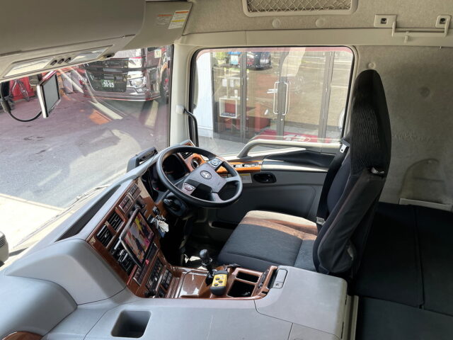 17スーパーグレート　ハイルーフ　ウィング　アルミホイール　格納ゲート　木床