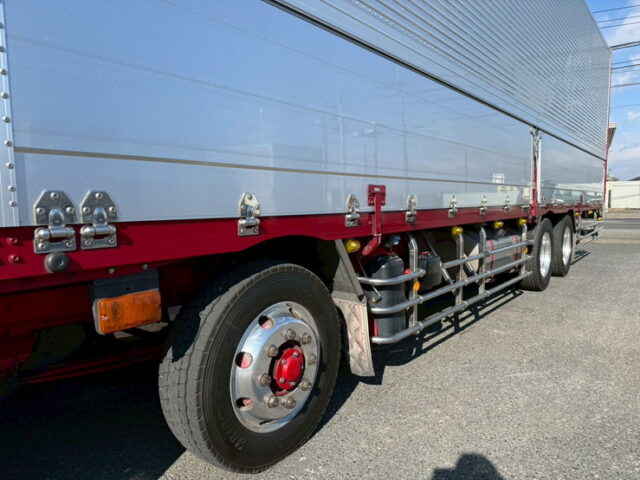 17スーパーグレート:ハイルーフ:ウィング:メッキ多数:アルミホイール:格納ゲート