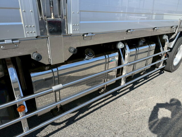 日野:プロフィア:ハイルーフ:冷凍ウィング:架装多数:ボディ枠ステンレス