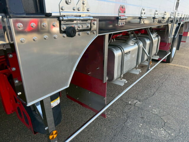 日野：17レンジャー：冷凍ウィング：造りボディ：6700ボデー：セミワイド：TDS40DX