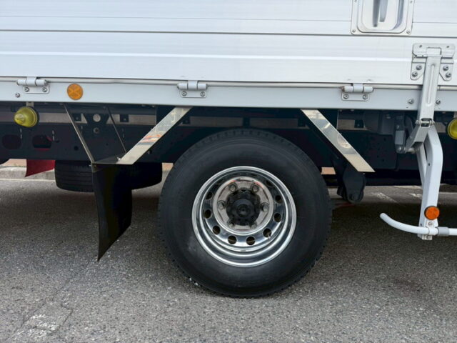 ファイター：冷凍ウィング：アルミシマ床：-30度設定：後輪エアサス：240馬力