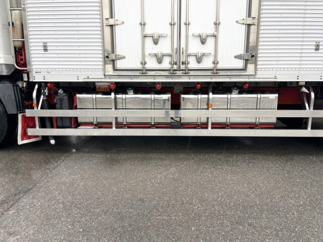 スーパーグレート　ハイルーフ　冷凍バン　サブエンジン　ジョロ4キーストン　7速