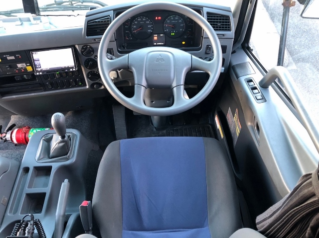 【309】ふそう　ファイター　アルミウイング　リヤエアサス