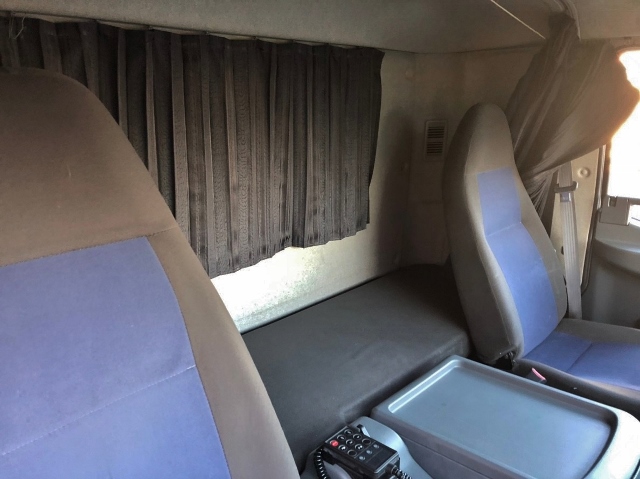 【309】ふそう　ファイター　アルミウイング　リヤエアサス