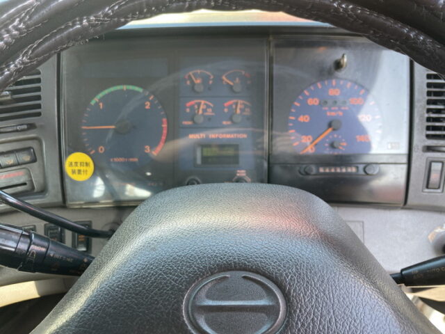 日野：テラヴィ：ハイルーフ：トレーラーヘッド：V8：ツインターボ：エアサス