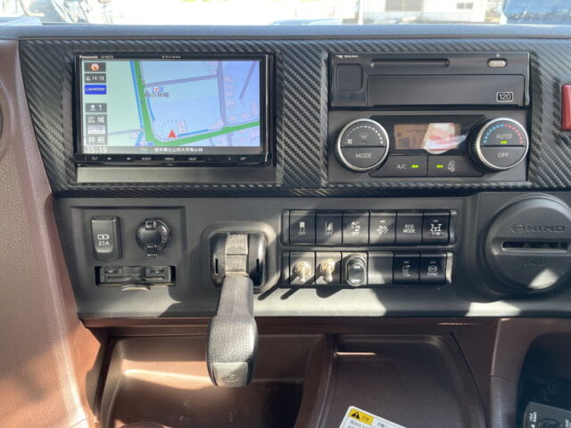 日野：17プロフィア：ダンプ：ハイルーフ：Ｌゲート：アルミホイール：メッキ多数