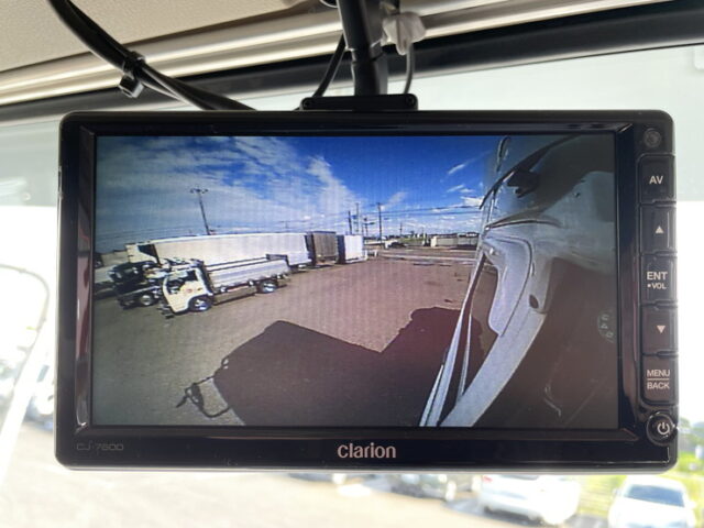 日野：プロフィア：トレーラーヘッド：ハイルーフ：ルーフバー：パイプバンパー：アルミホイール