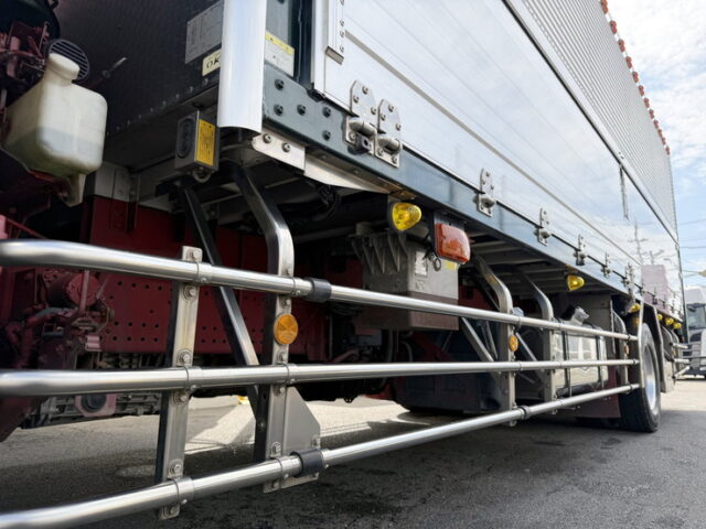 フォワード：ウィング：6700セミワイド：エアサス：90アオリ：6発ターボ：希少車