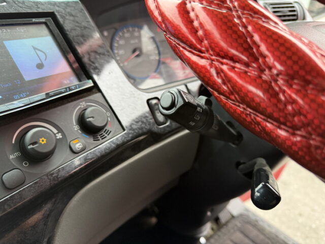 スーパーグレート：トレーラーヘッド：ハイキャブ：アルミホイール：エアサス