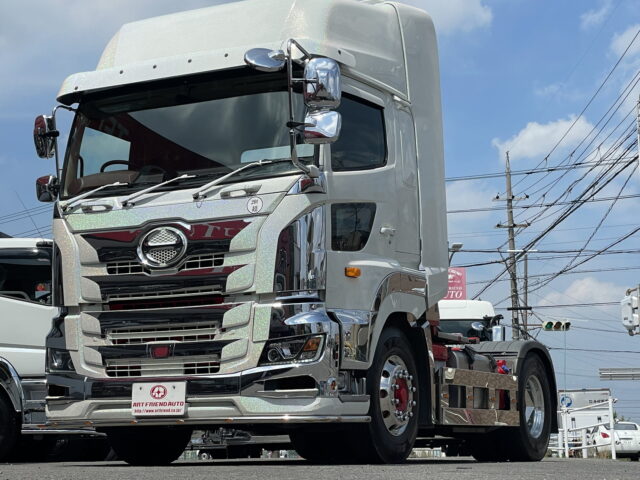 日野　17プロフィア　トラクターヘッド　架装多数　ハイルーフ