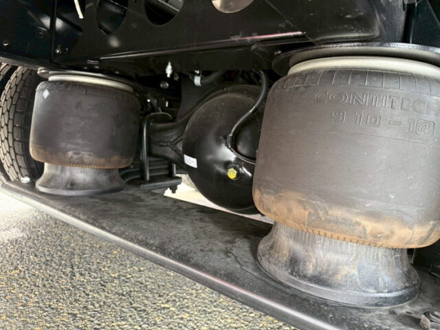 24スーパーグレート:スーパーハイルーフ:ウィング:アルミホイール:リア門口ステンレス