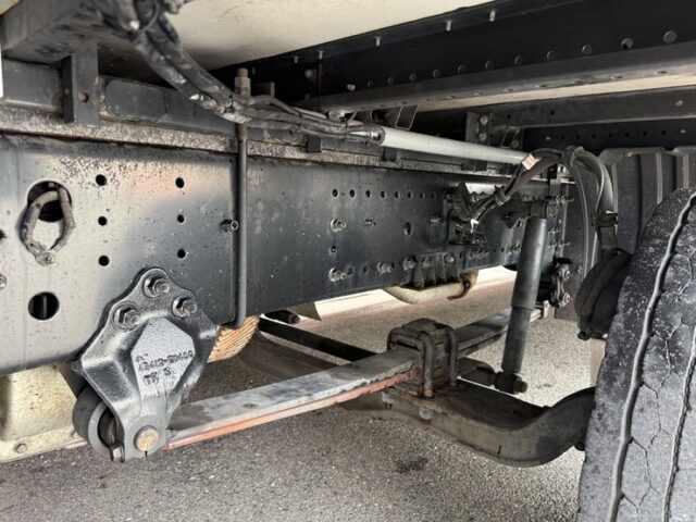 日野：17プロフィア：ハイルーフ：ウィング：ボルスターステンレス：7速MT