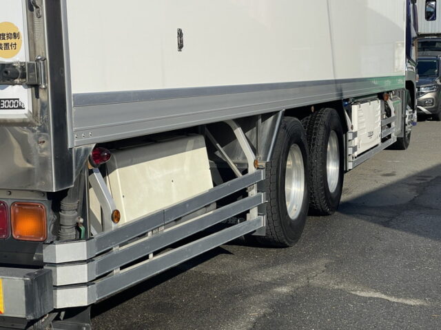 17スーパーグレート　冷凍バン　左観音扉　サブエンジン　ジョロ4キーストン　