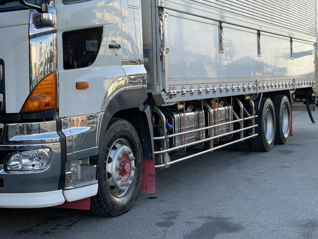 日野　プロフィア　冷凍ウィング　10輪　ジョロ4キーストン　7速　380馬力