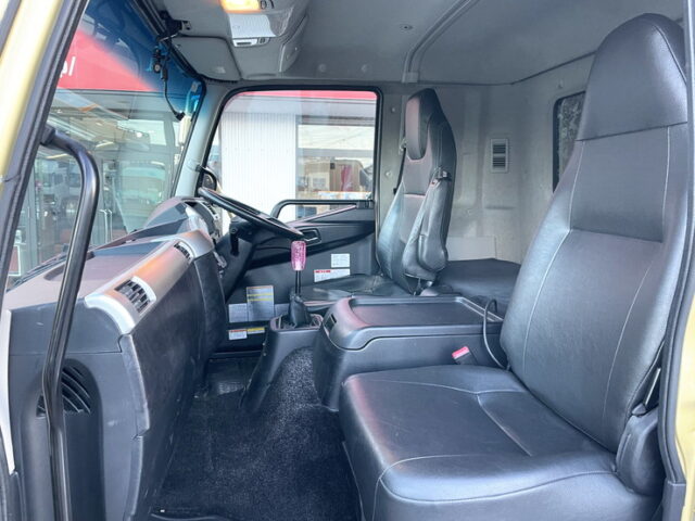 ふそう：ファイター：ダンプ：架装多数：メッキホイール：6発ターボ：240馬力