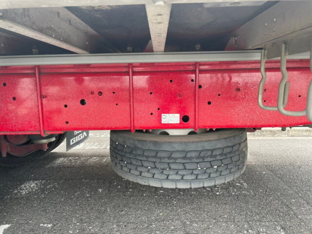 いすゞ　ギガ　ハイルーフ　アルミウィング　380馬力　リア門口ステンレス　