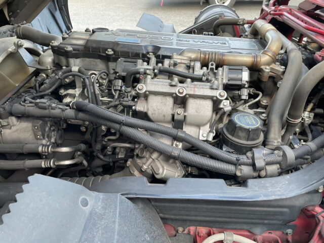 三菱ふそう　ファイター　ハイルーフ　冷凍ウィング　ヤマダボディ　ステンレスサイドバンパー　