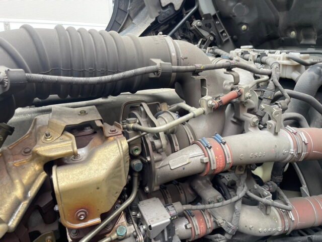 H30 プロフィア　アルミウィング　リア門口ステンレス　