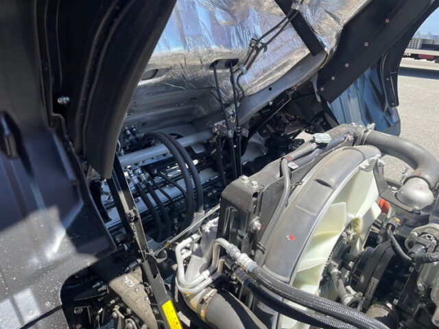 三菱ふそう：ファイター：増トン：未使用：ハイジャッキセルフ：ステンレスサイドバンパー