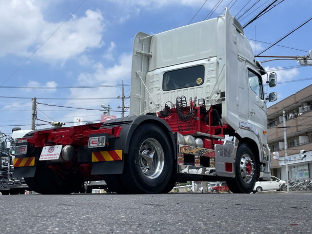 日野　17プロフィア　トラクターヘッド　架装多数　ハイルーフ