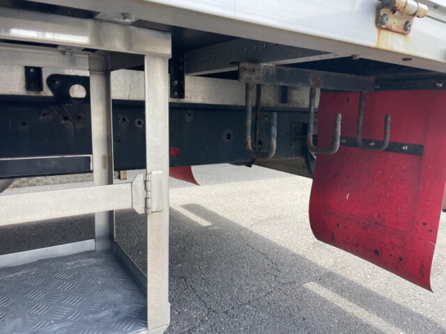 日野：17レンジャー：6200ワイド：エアサス：木床：アルミホイール：240馬力