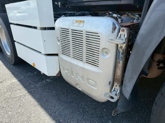 日野：プロフィア：ダンプ：5300×2350：アルミホイール：自重計：電動コボレーン：7速