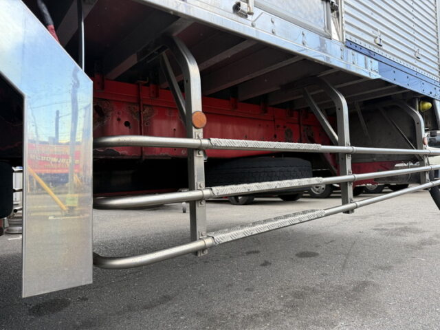 日野：プロフィア：冷凍バン：メッキ多数：サブエンジン：ジョロ4キーストン