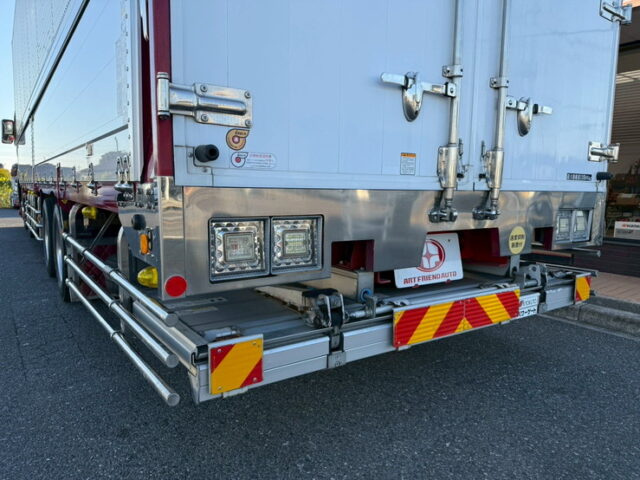 17スーパーグレート：ハイルーフ：ウィング：メッキ多数：アルミホイール：格納ゲート