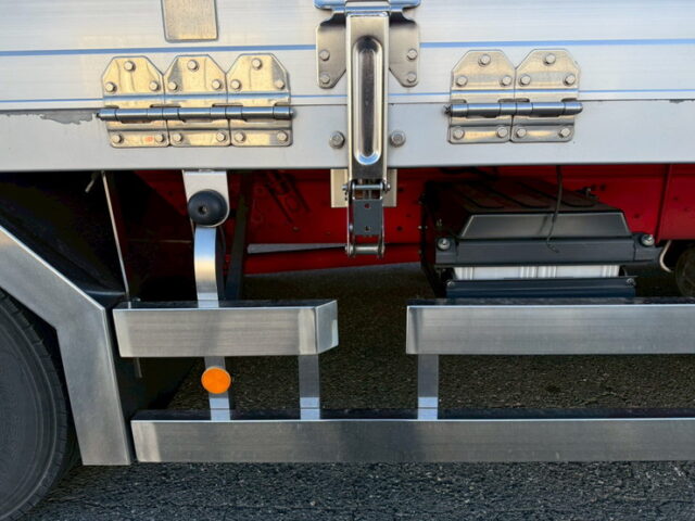 ふそう：ファイター：冷凍ウィング：架装多数：6700ワイド：板バネ：ハイグレード