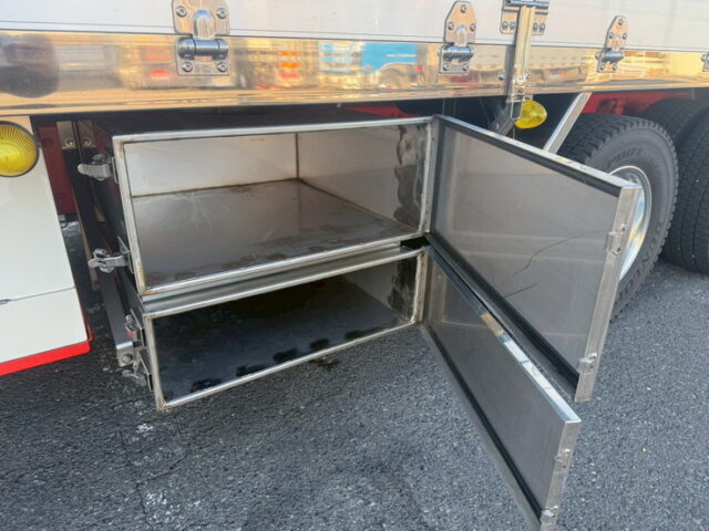 17スーパーグレート:ハイルーフ:ウィング:メッキ多数:造りボディ:アルミホイール