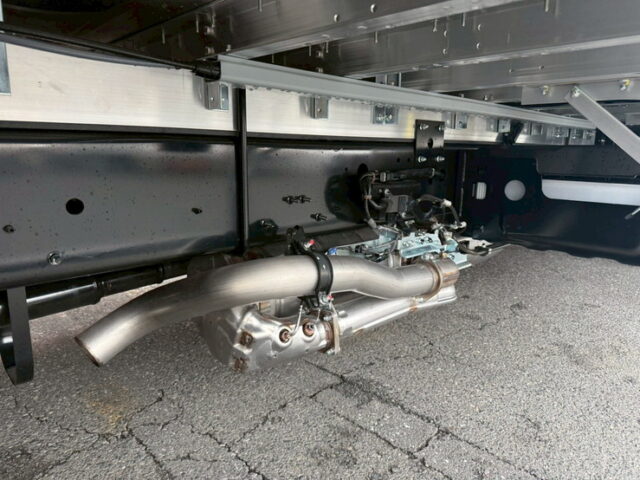 日野：17レンジャー：冷凍ウィング：アルミシマ床：-30度設定：6速MT：240馬力