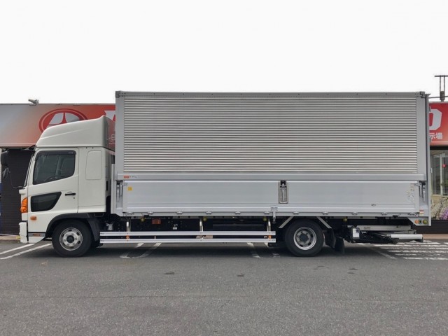 【324】日野レンジャープロ　アルミウイング　ワイド　格納ゲート　リヤエアサス