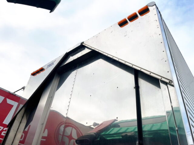 17スーパーグレート　ハイルーフ　冷凍ウィング　90アオリ　格納ゲート付　サブエンジン