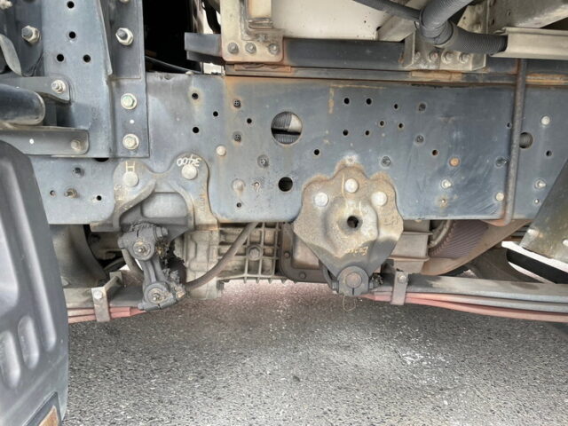 日野　プロフィア　ハイルーフ　ウィング　リア門口ステンレス　7速　E13Cエンジン