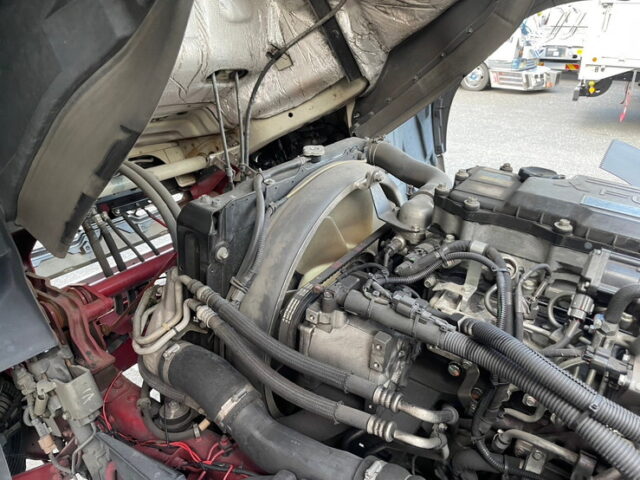 三菱ふそう　ファイター　ハイルーフ　冷凍ウィング　ヤマダボディ　ステンレスサイドバンパー　