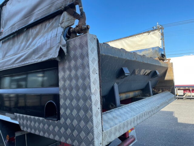 日野　17プロフィア　ダンプ　ハイルーフ　Ｌゲート　メッキ多数