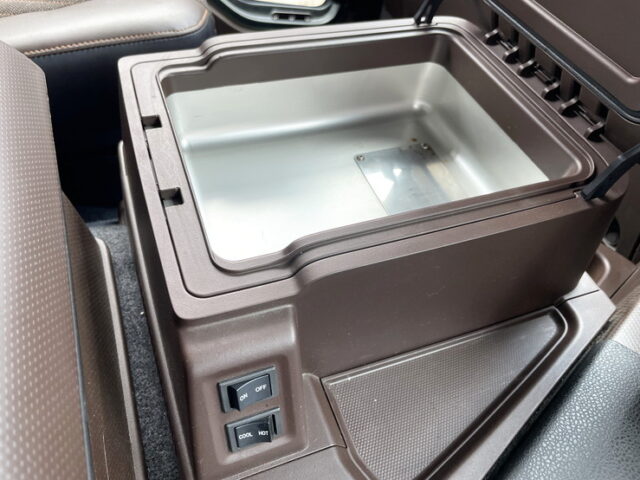 いすゞ：ギガ：ハイルーフ：ウィング：AT：木床：アルミホイール：リアエアサス