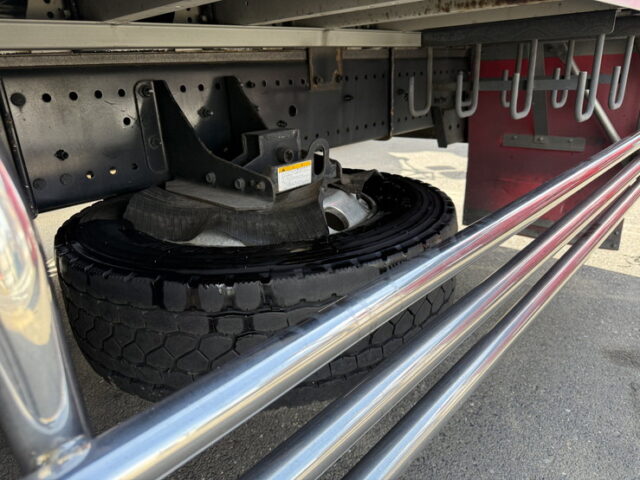 日野：17プロフィア：ハイルーフ：ウィング：メッキ多数：ステンレス多数：プロシフト