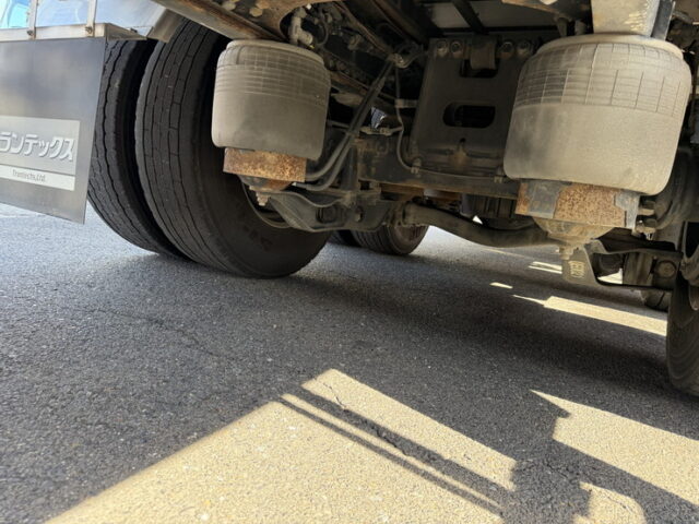 日野：17プロフィア：ハイルーフ：ウィング：リア門口ステンレス