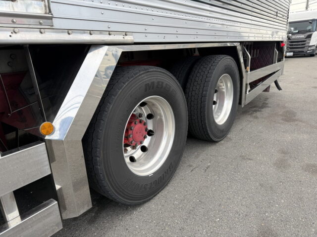 日野:プロフィア:ハイルーフ:冷凍バン:架装多数:サブエンジン:ジョロ4キーストン