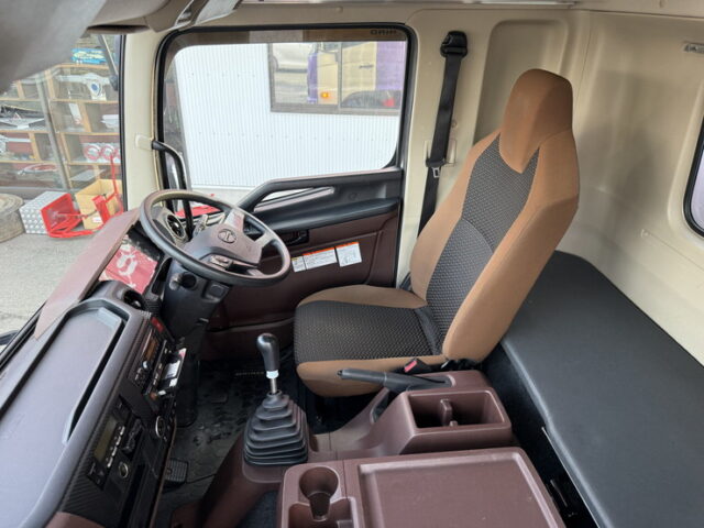 日野:17レンジャー:冷凍バン:菱重製冷凍機TDJS50DC:格納ゲート:アルミシマ床