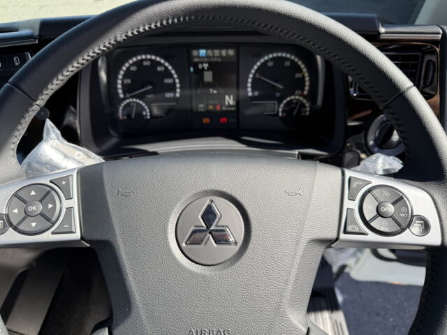 24スーパーグレート：スーパーハイルーフ：トレーラーヘッド：未使用：プレミアムライン