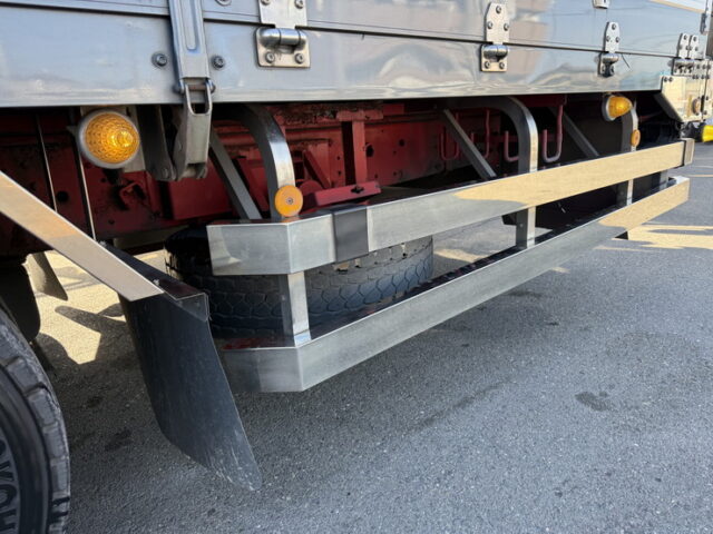 スーパーグレート：ウィング：アルミホイール：架装多数：国産エンジン：7速MT