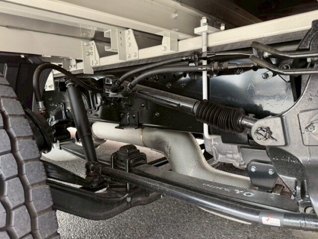 24スーパーグレート:スーパーハイルーフ:ウィング:アルミホイール:リア門口ステンレス