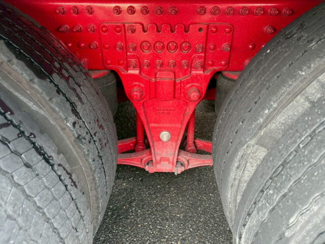 VOLVO：FH：グローブトロッター：ウィング：造りボディ：架装多数：高年式低走行