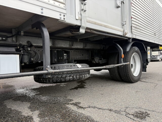 日野：デュトロ：バン：ワイドロング：格納ゲート：左スライドドア：AT車：準中型免許