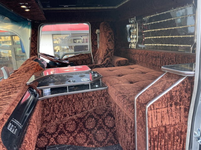 スーパーグレート　ハイルーフ　トレーラーヘッド　架装多数　ブタ鼻　7速MT