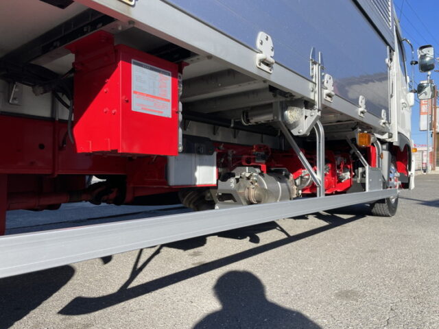 日野　17レンジャー　ハイルーフ　ウィング　6200ワイド　エアサス　240馬力