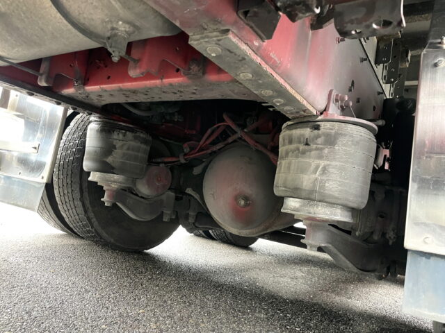 いすゞ　ギガ　ハイルーフ　冷凍バン　4軸　左観音扉2枚　サブエンジン　ジョロ４キーストン